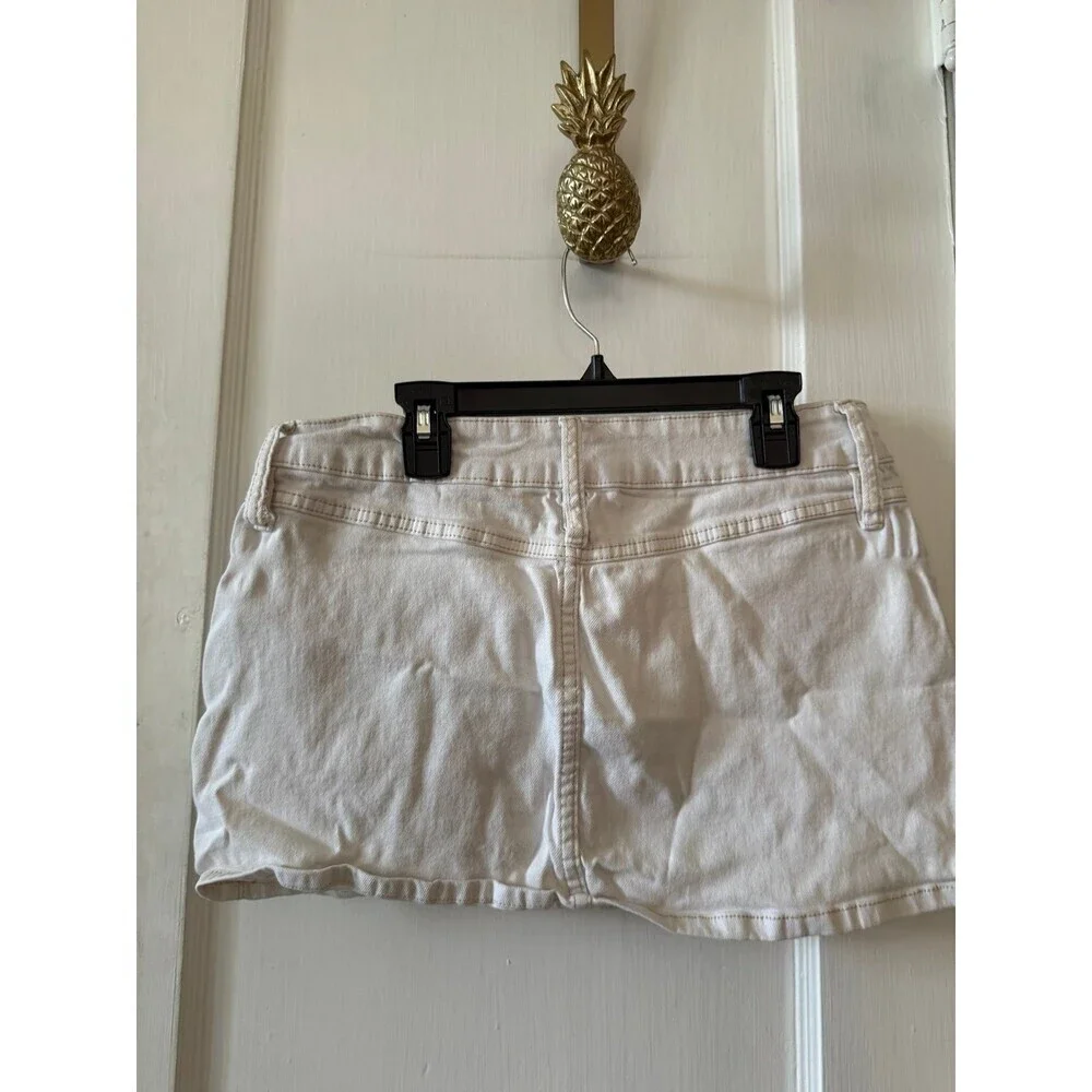 Bershka super short